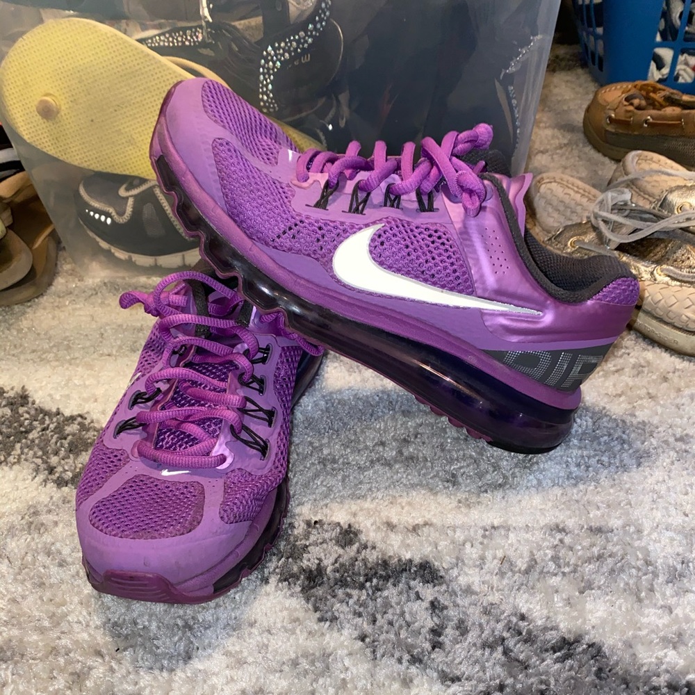 Nike Air Max - women’s size 7